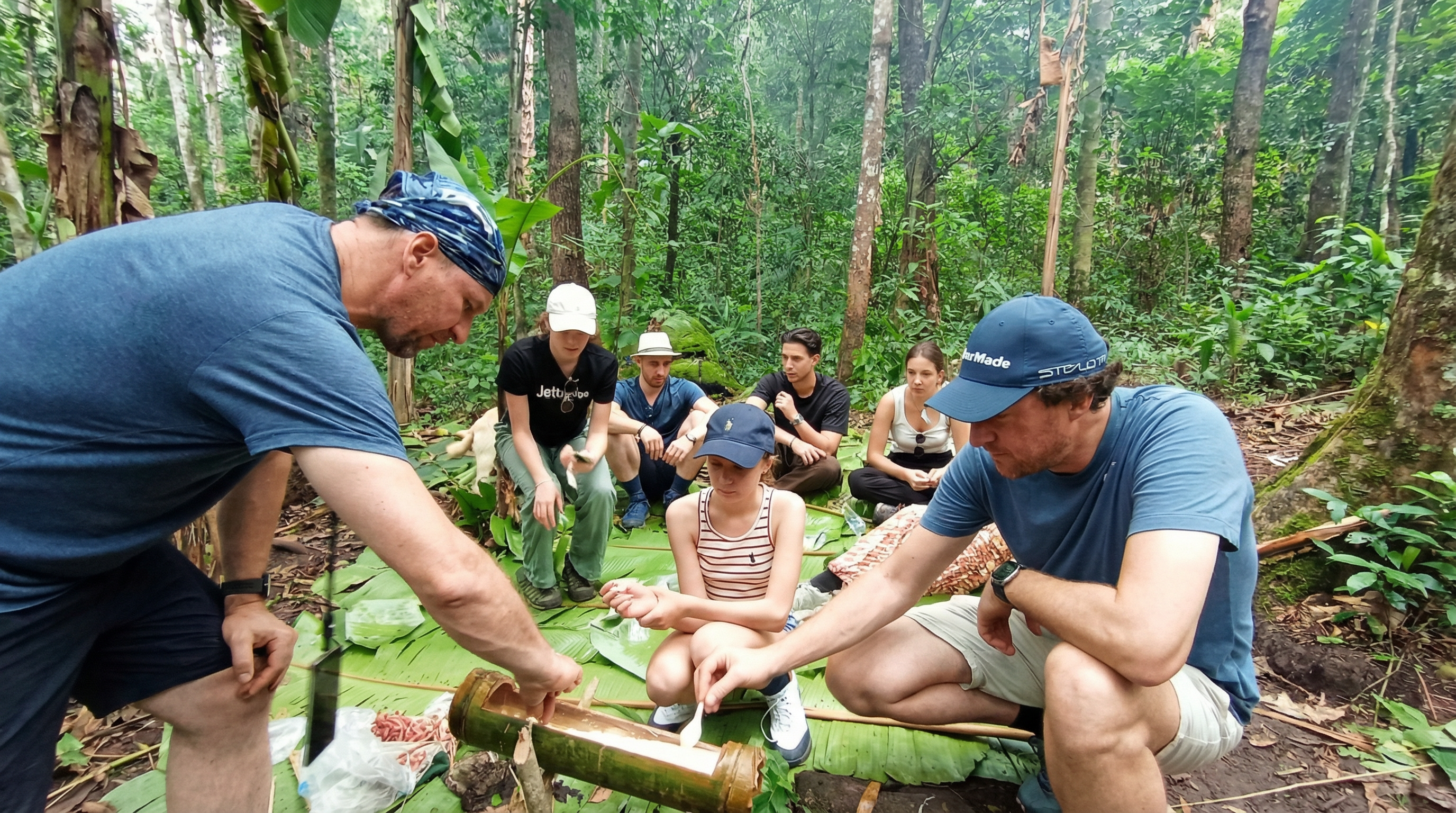 Into the real jungle NON TOURIST : Mae Jam area (One Day Trip)